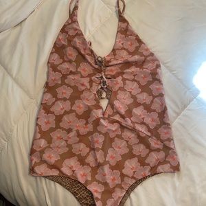 ❌SOLD❌ Acacia Mahalo Capsule Kokomo